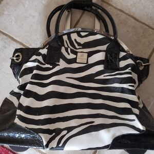 Black and White Zebra Print Women's Bag On Wheels With Pull Rack